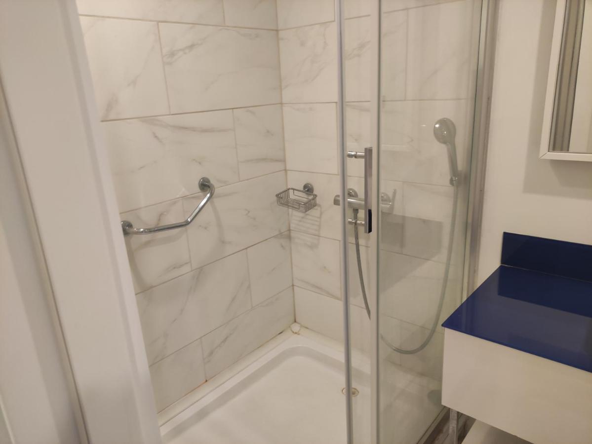 באטומי Apartament Orbi City- Ximshiashvili 7 מראה חיצוני תמונה